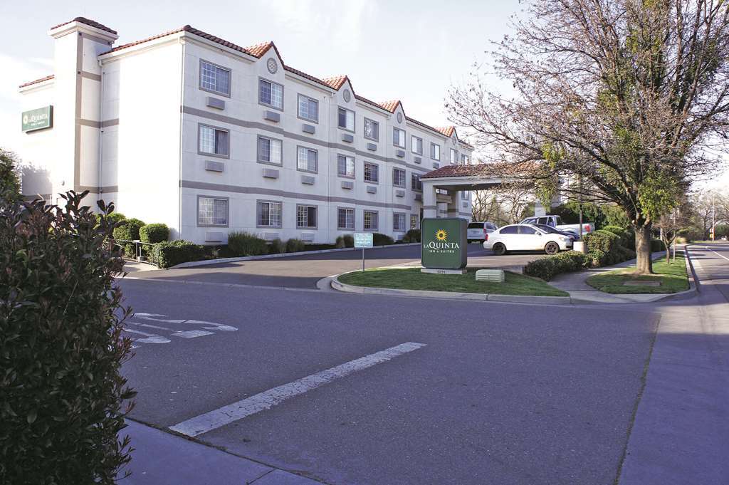 Hotel La Quinta By Wyndham Davis Exterior foto